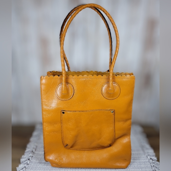 Patricia Nash Tote + Wallet bundle - Picture 3 of 12